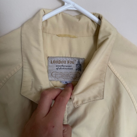 Vintage Butter Yellow London Fog Weatherware Zip-Up Windbreaker Raincoat Size 10 - Picture 4 of 11